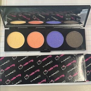 MAC Cosmetics Hello Kitty Eyeshadow Palette - Rare